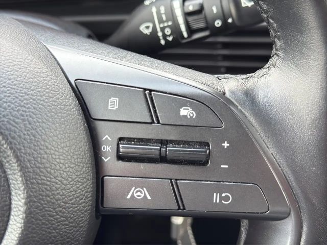 Hyundai i20 *** i-LINE PLUS *** noch ein 4 ZYLINDER MOTOR ***