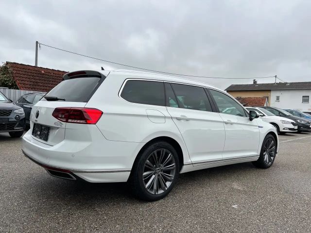 Volkswagen Passat DSG GTE Variant