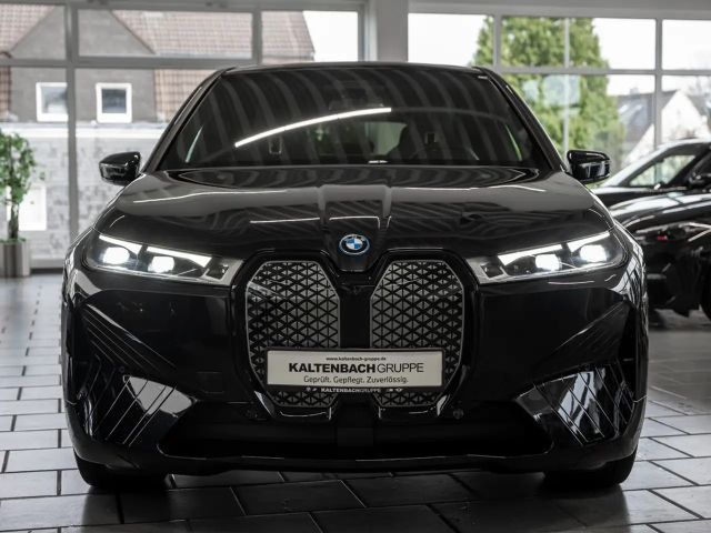 BMW iX xDrive xDrive40