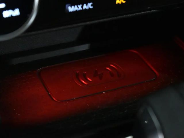 Jaguar F-Pace AWD P250 R-Dynamic