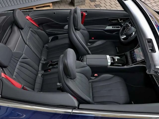 Mercedes-Benz CLE 300 4MATIC AMG Line