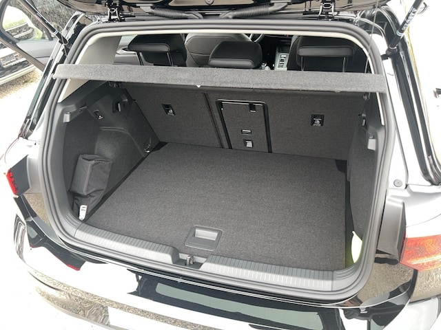 Volkswagen Golf 1.5 eTSI