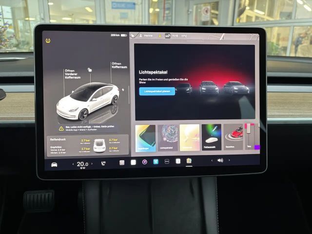 Tesla Model 3 RWD
