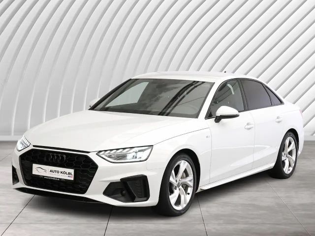 Audi A4 40 TFSI S-Line Sedan