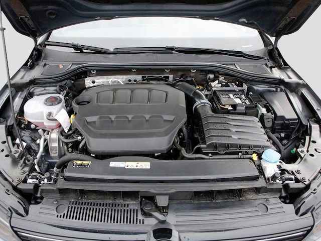 Volkswagen Golf 2.0 TSI GTI Golf VIII Style