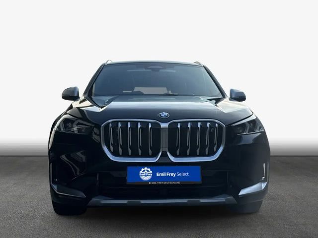 BMW iX1 xDrive30