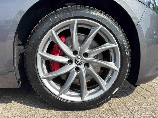 Alfa Romeo Giulia Q4 TI