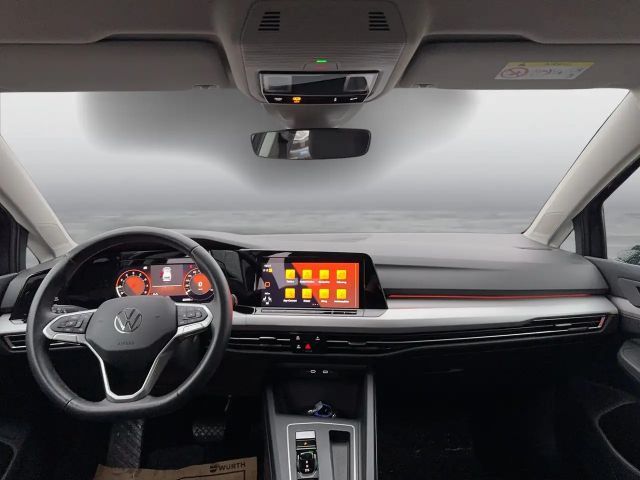 Volkswagen Golf DSG Life Variant