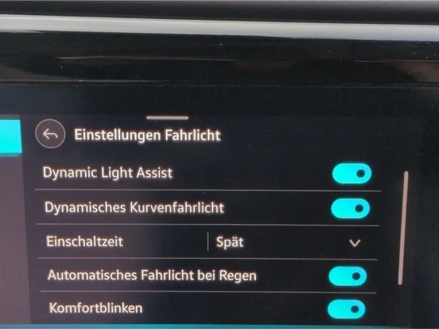 Volkswagen Multivan IQ.Drive Style T7