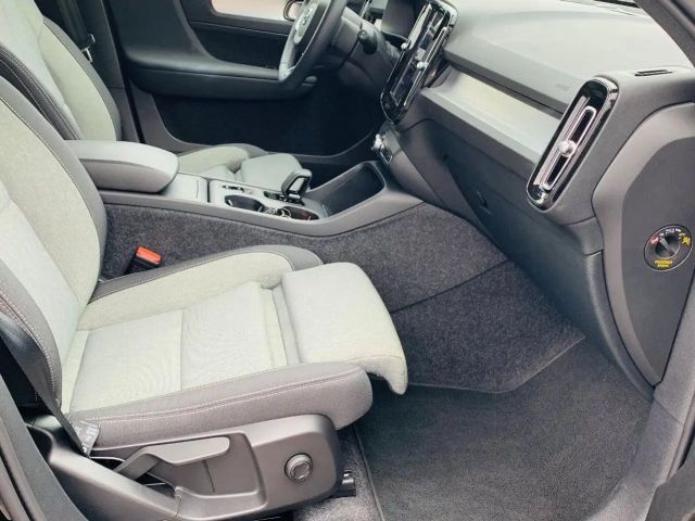 Volvo XC40 B3 B Aut. Navi 360° PILOT BLIS ACC PIXEL