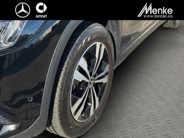 Mercedes-Benz GLA 200 GLA 200 d