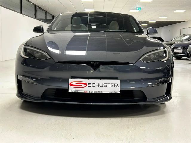 Tesla Model S Plaid