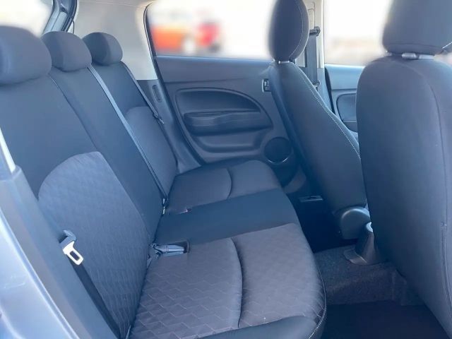 Mitsubishi Space Star Star