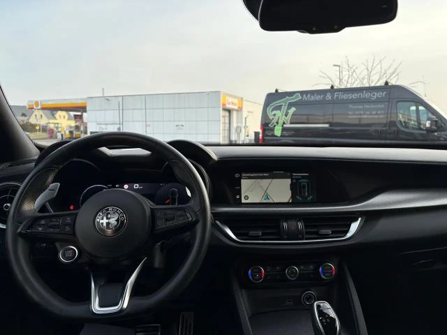 Alfa Romeo Stelvio Q4 Veloce