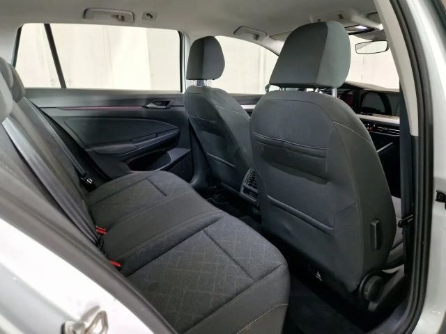 Volkswagen Golf DSG Life Variant