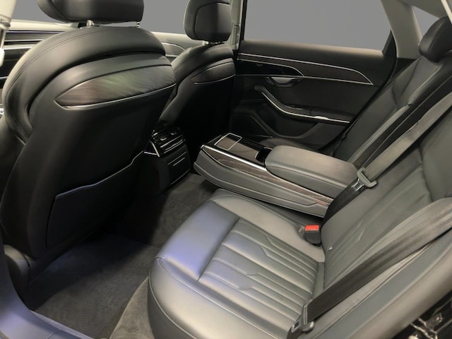 Audi A8 60 TFSI Hybride Quattro