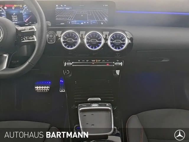 Mercedes-Benz A 200 AMG Line