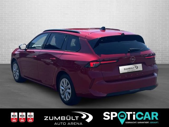 Opel Astra Enjoy Sports Tourer