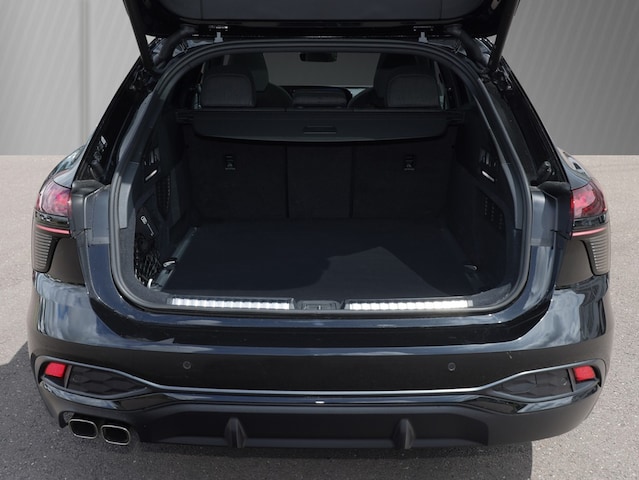 Audi A6 Avant Quattro S-Tronic