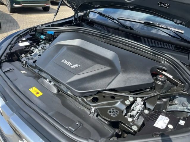 BMW X2 xDrive30/HUD/Panoramadach/Navi/Leder/LED/ACC