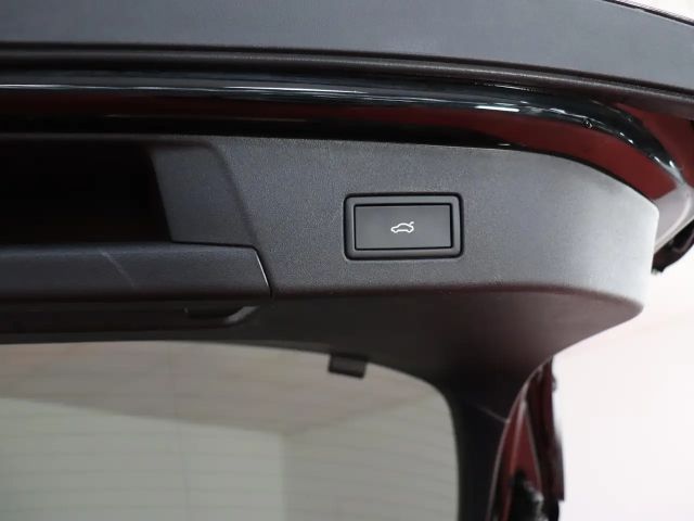 Volkswagen ID.5 77 KWh IQ.Drive Pro