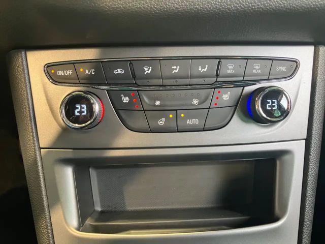 Opel Astra 1.2 Turbo