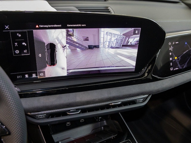 Audi A6 Avant Quattro S-Tronic