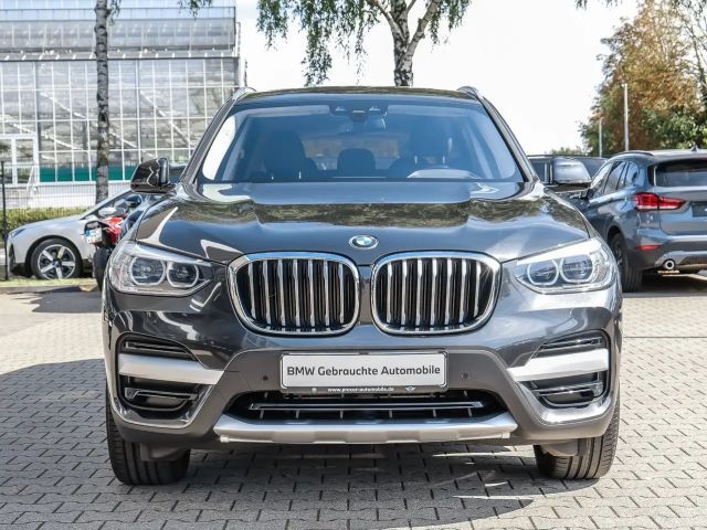 BMW X3 xDrive20i