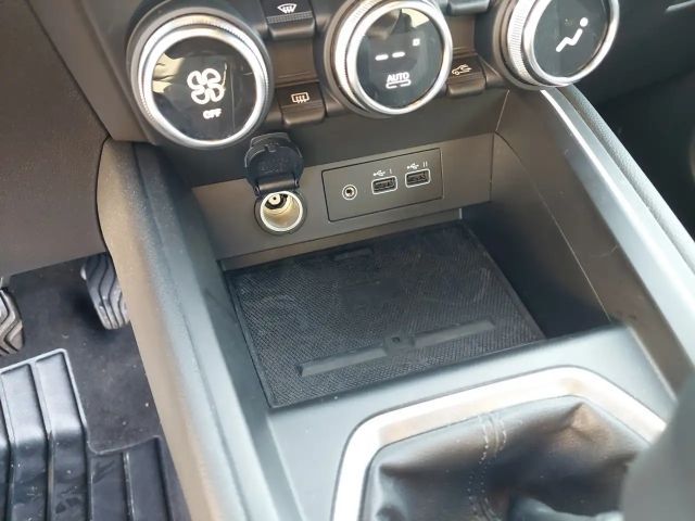 Renault Clio TCe 90 Techno