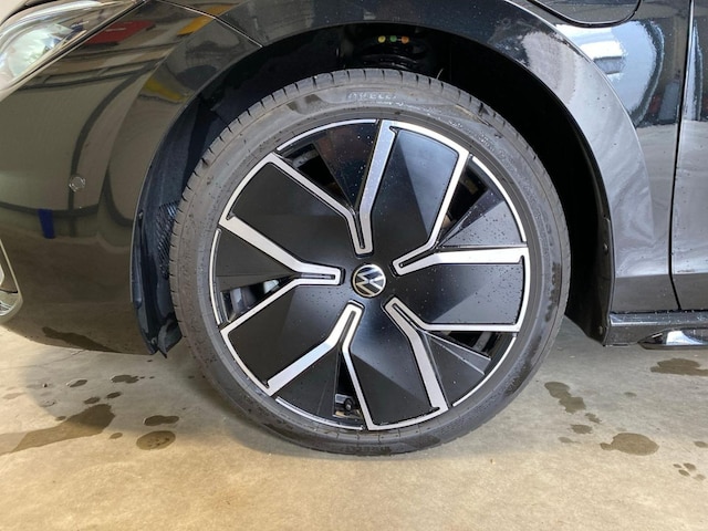 Volkswagen Passat R-Line eHybrid