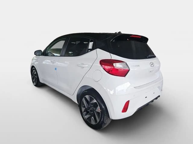 Hyundai i10 GO Plus 1,2 AMT a5bu3 Schwarzes Dach