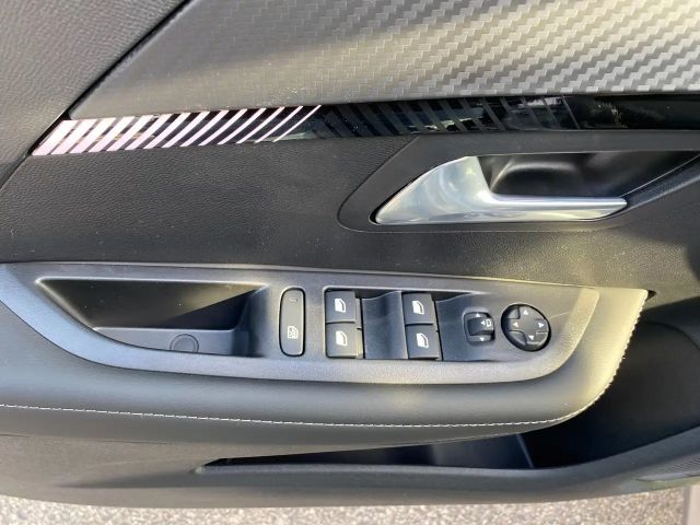 Peugeot 208 Allure Pack