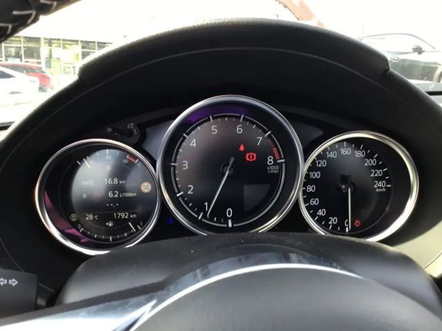 Mazda MX-5 Exclusive-line SkyActiv