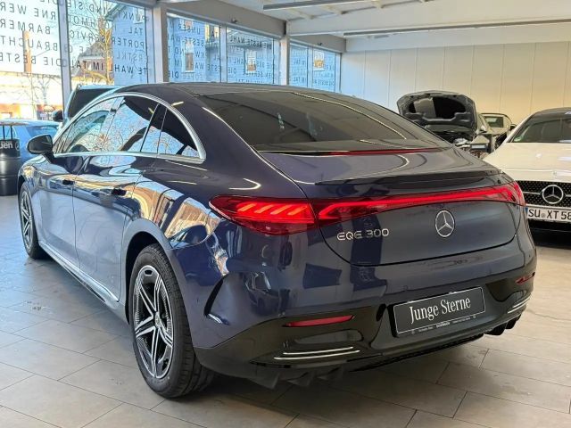 Mercedes-Benz EQE 300 AMG Line Sedan
