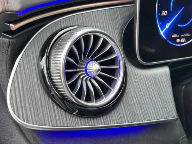 Mercedes-Benz EQE 300 AMG Line Sedan