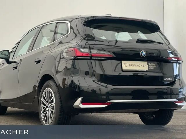 BMW 220 220i Active Tourer