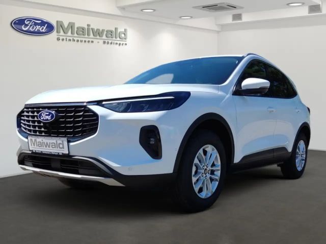 Ford Kuga AWD Hybrid Titanium