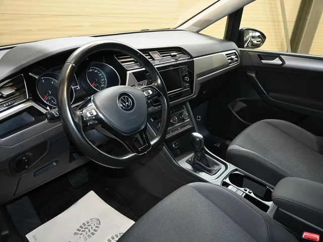 Volkswagen Touran BMT Comfortline DSG