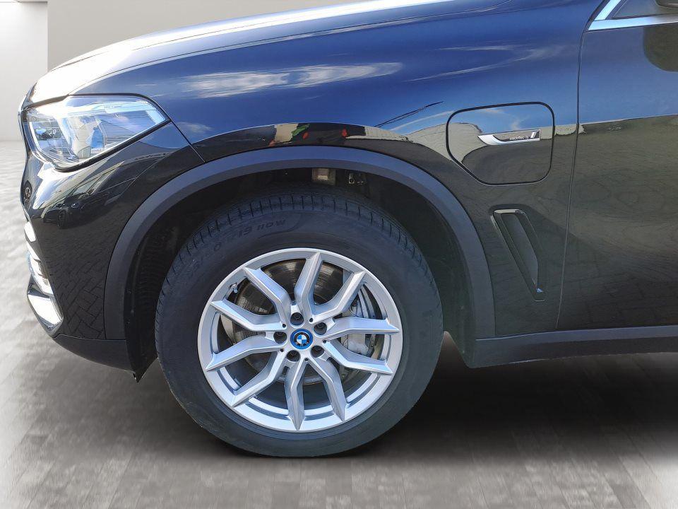 BMW X5 xDrive45e