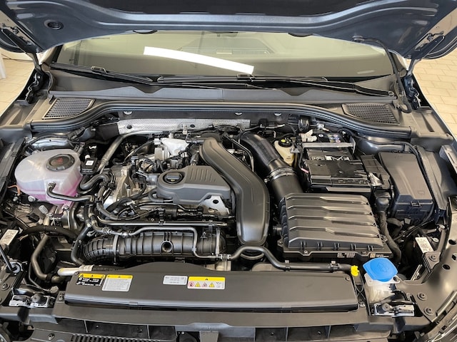 Volkswagen Golf 1.5 eTSI Golf VIII Variant