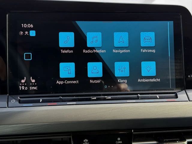 Volkswagen Golf 2.0 TDI DSG Style Variant