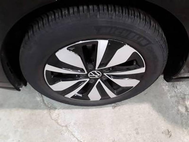 Volkswagen Golf 1.5 TSI Golf VIII