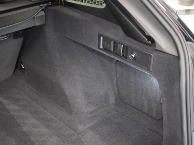 BMW 318 318d M-Sport Touring