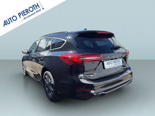 Ford Focus EcoBoost ST Line Wagon