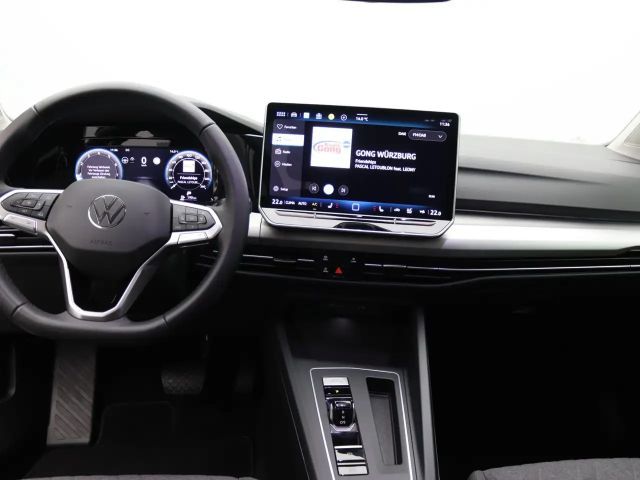 Volkswagen Golf 1.5 eTSI DSG Golf VIII Life