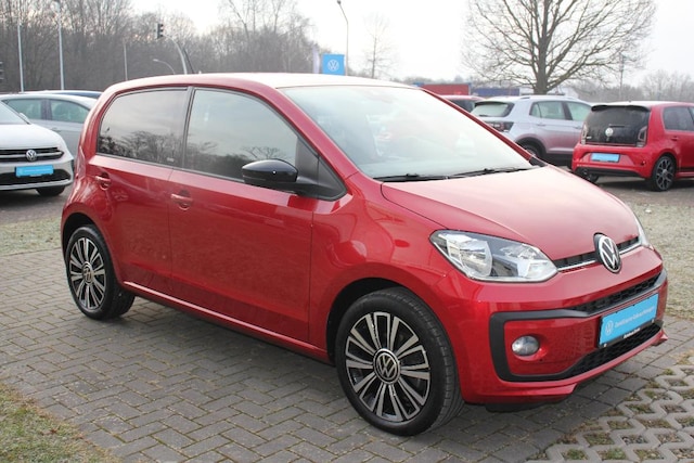 Volkswagen up! Active