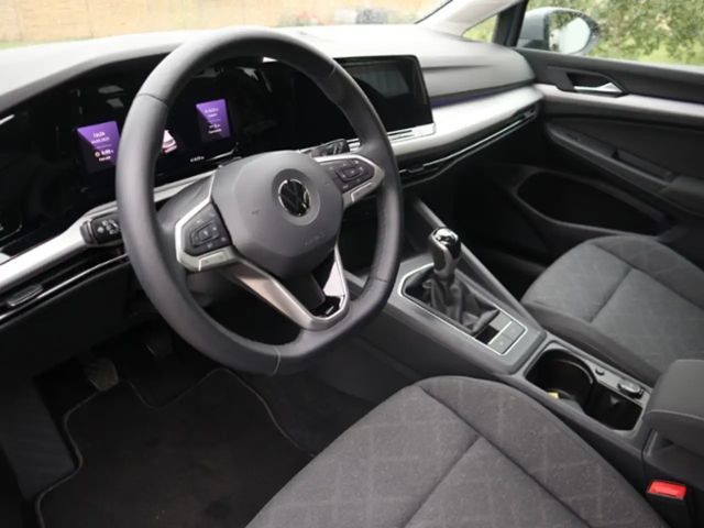 Volkswagen Golf 1.0 TSI Life Variant