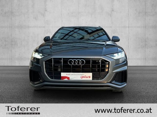 Audi Q8 55 TFSI Hybride Quattro