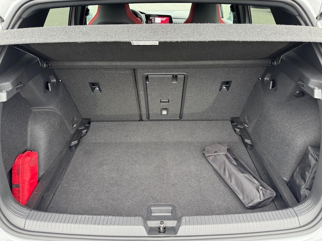 Volkswagen Golf Clubsport Matrix LED Navi DCC Kamera 19'' HarmanKardon