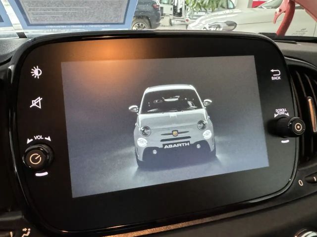 Abarth 695 1,4 180PS Klima...